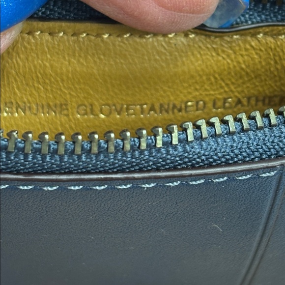 Coach 1941 Soho Crossbody in Glovetanned Leather Midnight Navy with Link Strap - Picture 11 of 12